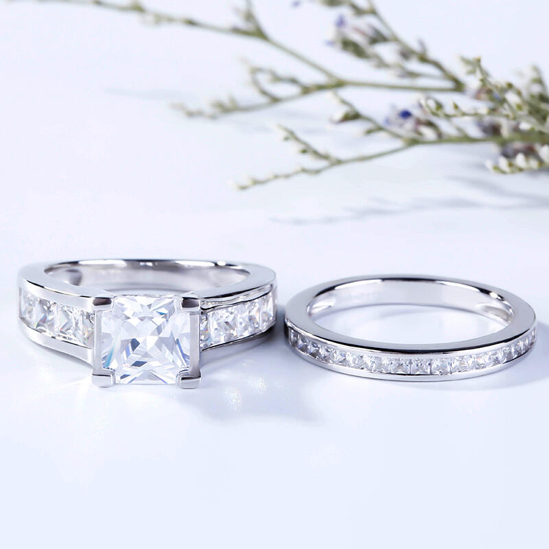 Jeulia Classic Princess Cut Sterling Silver Ring Set