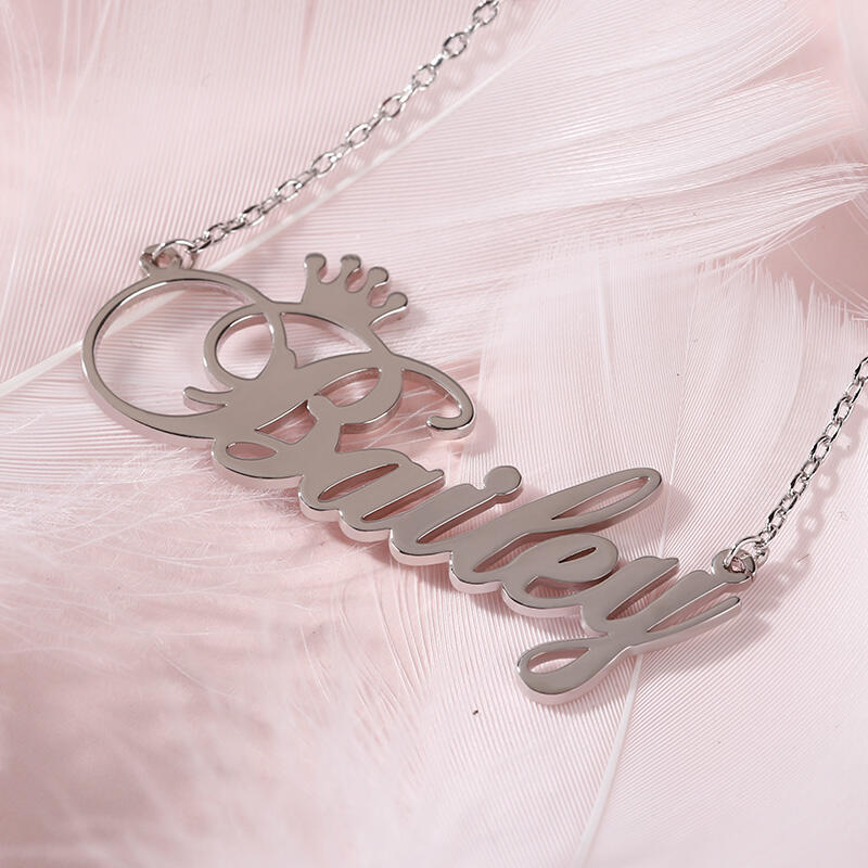 Jeulia Collar con nombre en plata esterlina personalizado "Sé tu propio rey"