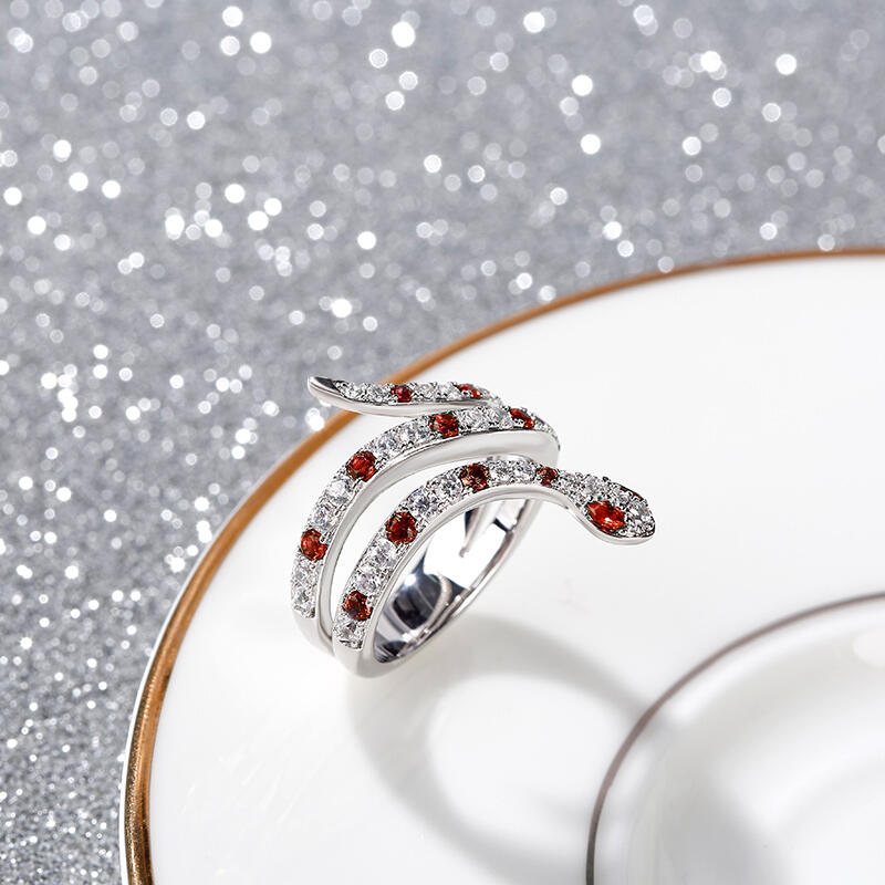 Jeulia Snake Shape Sterling Silver Cocktail Ring
