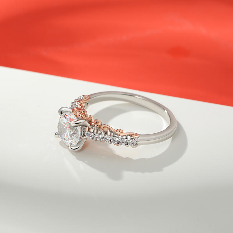 Jeulia Two Tone Pumpkin Pod Engagement Ring