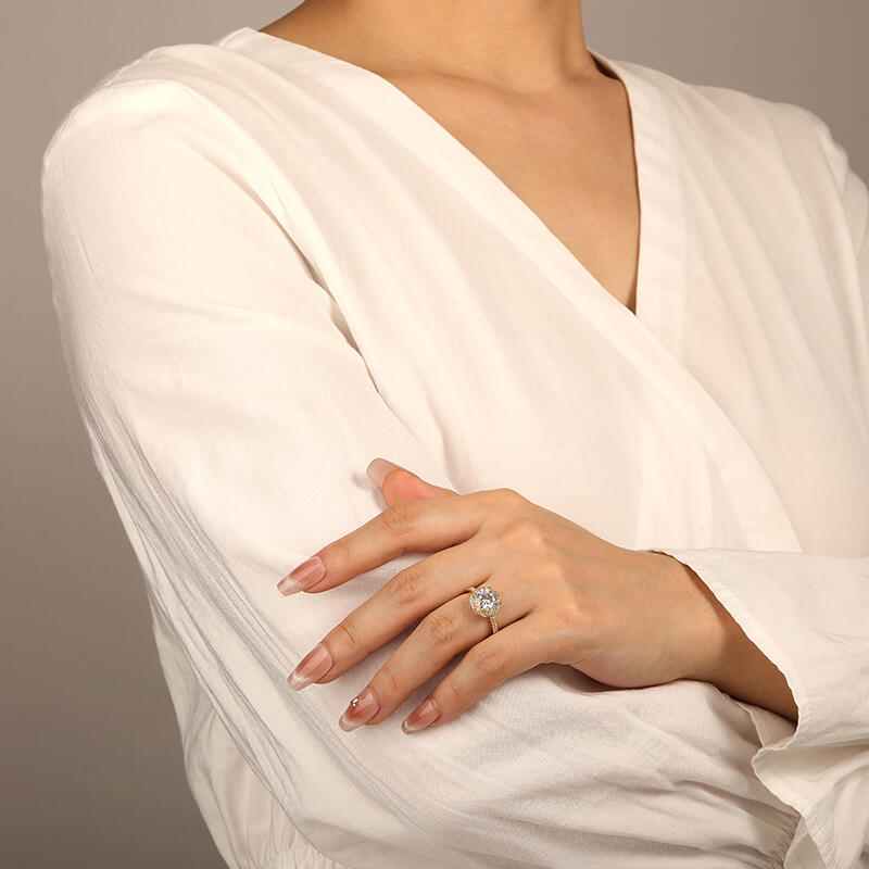 "The Way You Make Me Feel" Round Cut Halo Engagement Ring