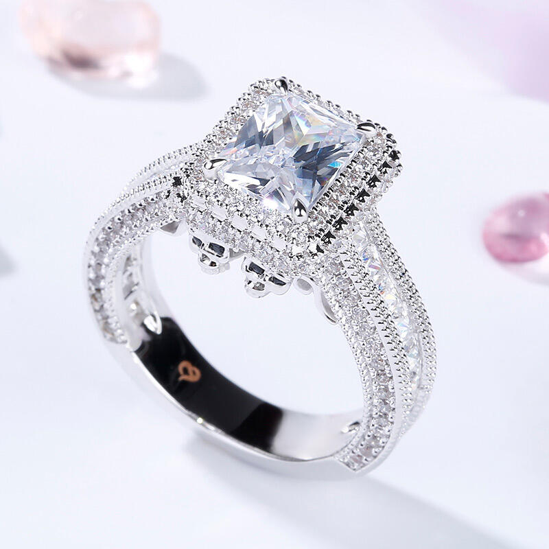 Jeulia Halo Radiant Cut Sterling Silver Skull Ring