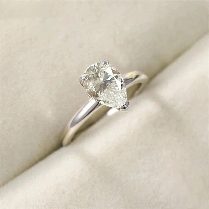 Jeulia Simple Pear Cut Sterling Silver Ring