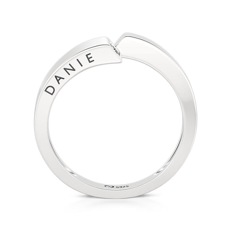 Jeulia Custom Men's Name Wedding Band with Side Bypass