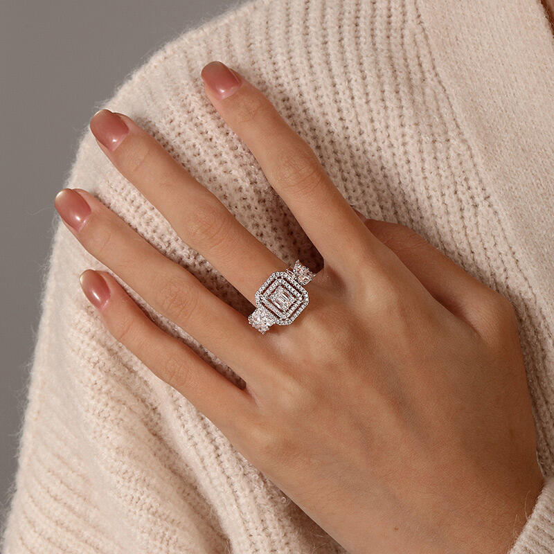 Jeulia Olivetta Double Halo Cluster Engagement Ring