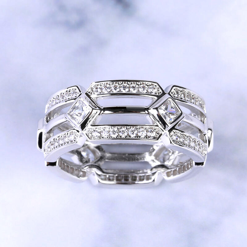 Jeulia Split Shank Sterling Silver Men's Band