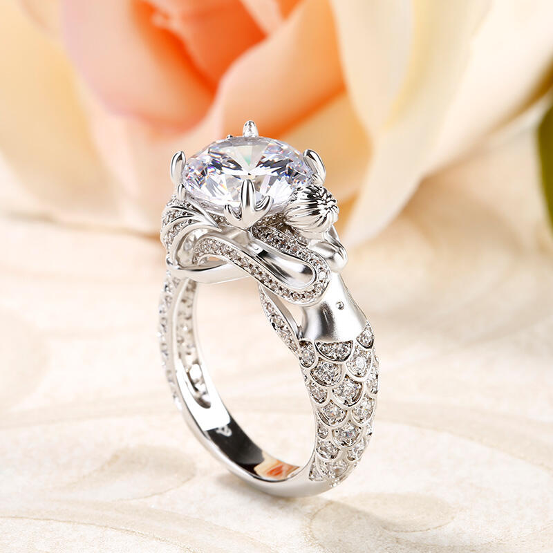 Jeulia "Goddess of the Sea" Sterling Silver Mermaid Ring