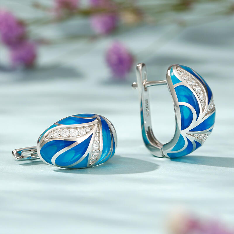 Jeulia "Flourishing Leaves" Enamel Sterling Silver Hoop Earrings