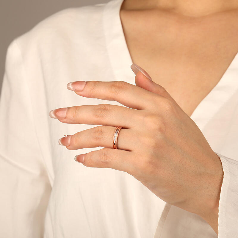 "Taste of Love" Matte Classic Wedding Ring
