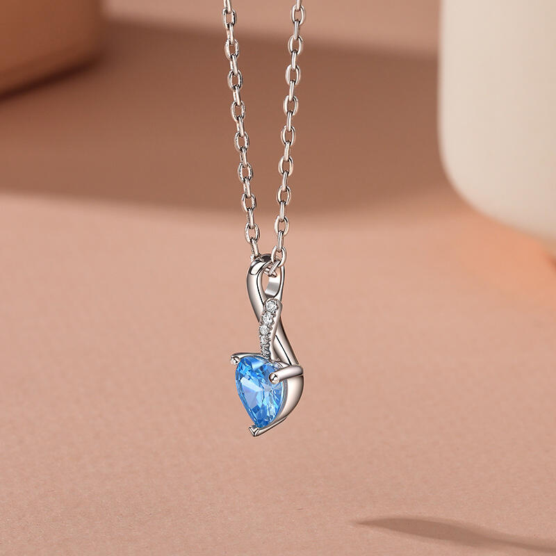 Jeulia Twist Hjärtslipad Sterling Silver Personligt Halsband