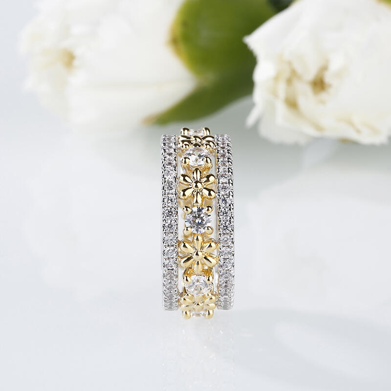 Jeulia Two Tone Flower Round Cut Sterling Silver Women's Band