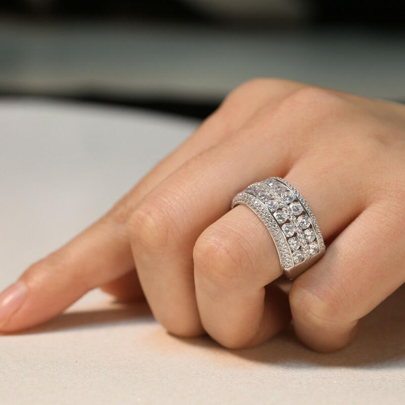 Jeulia Wide Round Cut Sterling Silver Women's Band