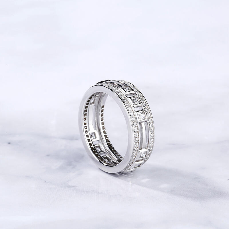 Jeulia Split Shank Princess Cut Sterling Silver Men's Band