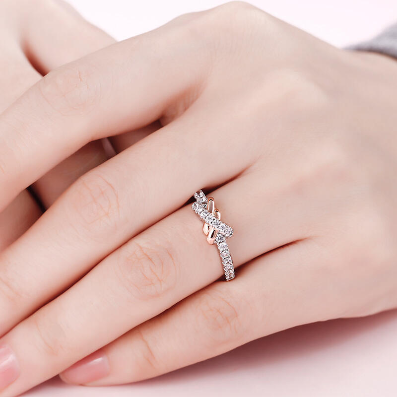 Jeulia Anillo de Plata Esterlina de Dos Tonos "Nudo de Amor"