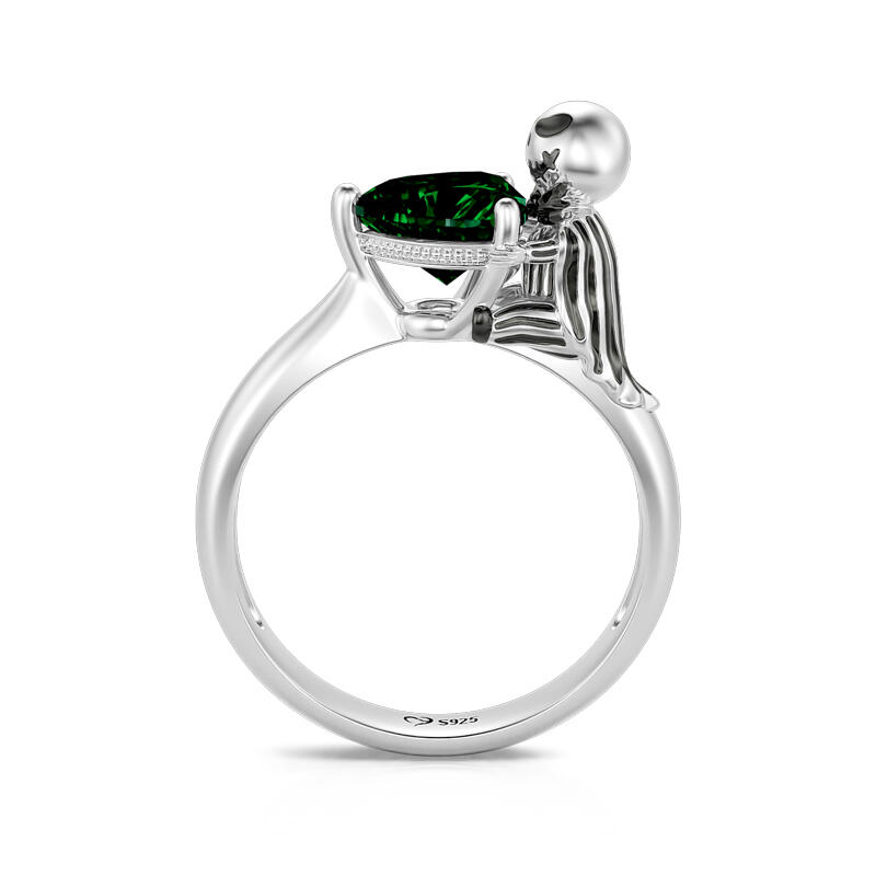 Jeulia Hug Me "Pumpkin King" Skull Design Heart Cut Sterling Silver Ring