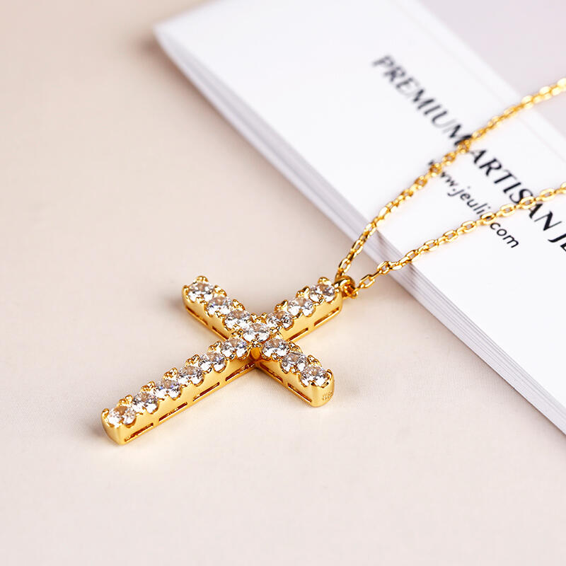 Jeulia Collar Redondo de Plata Esterlina con Diseño Cruz para Hombre