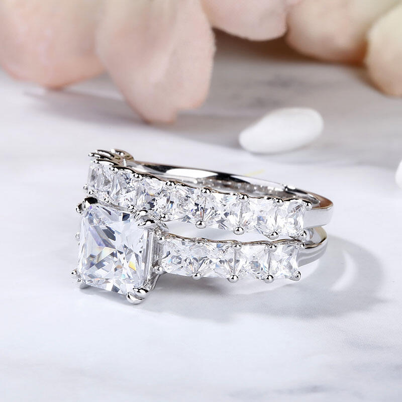 Jeulia Princess Cut Sterling Silver Ring Set