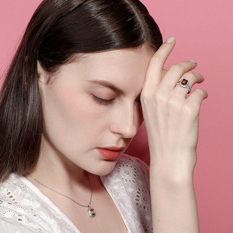 Jeulia "One of a Kind" Emerald Cut Sterling Silver Watermelon Necklace