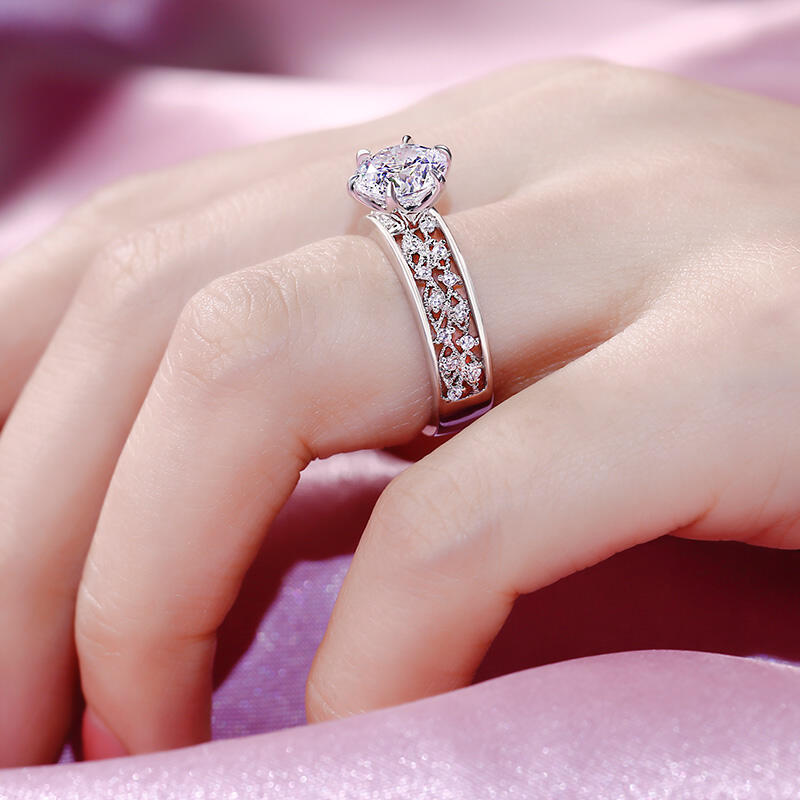 Jeulia Vintage Leaf Round Cut Sterling Silver Ring