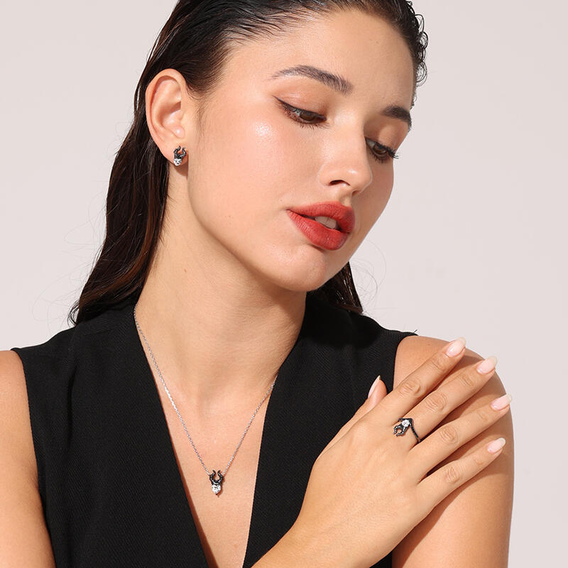 Jeulia "My Godmother" Heart Cut Black Sterling Silver Earrings