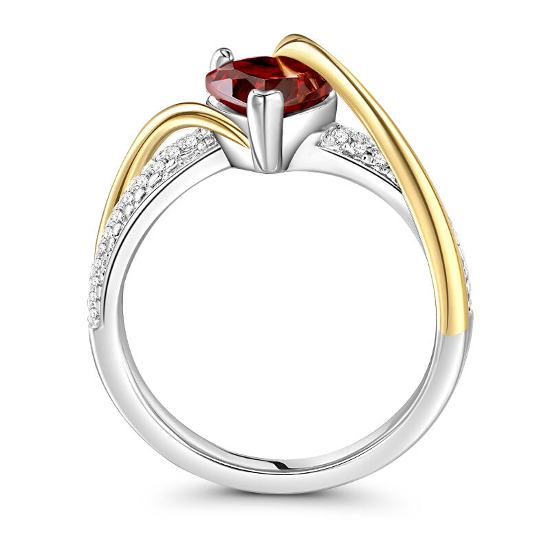 Jeulia "Flowing Heartbeat" Sterling Silver Heart Cut Ring