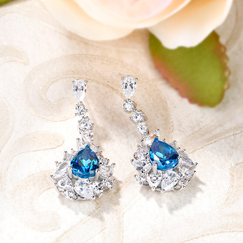 Jeulia Brincos de mulher em prata com pedra azul água-marinha