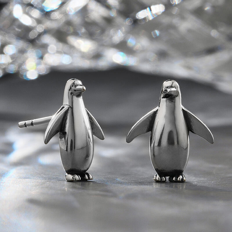 Jeulia Brincos de pinguim de prata esterlina