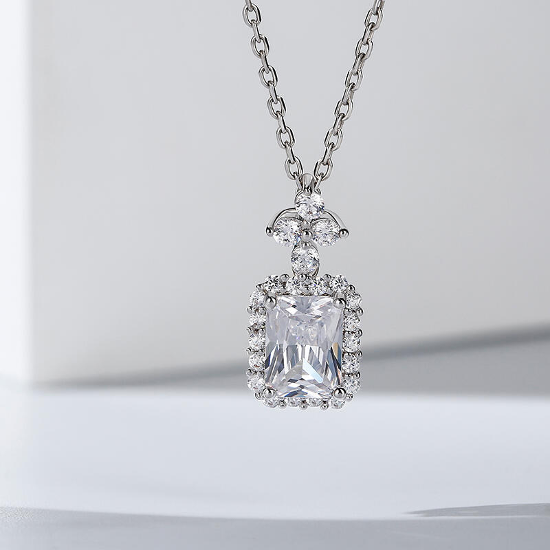 Jeulia 10K/14K/18K Gold Platinum Halo Radiant Cut Necklace