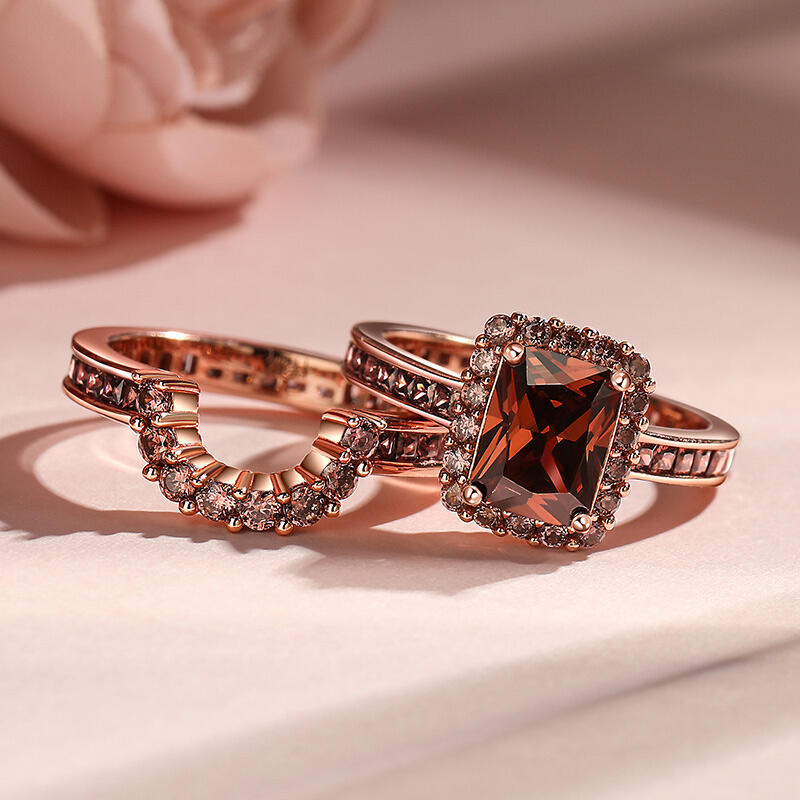 Jeulia "Delicious Coffee" Halo Emerald Cut Sterling Silver Ring Set