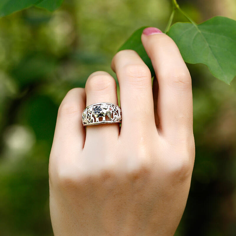 جوليا خاتم الفضة الإسترليني "الفيل المحظوظ"