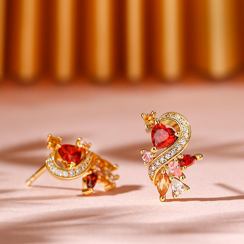 Jeulia "You Make My Heart Full" Heart Sterling Silver Stud Earrings