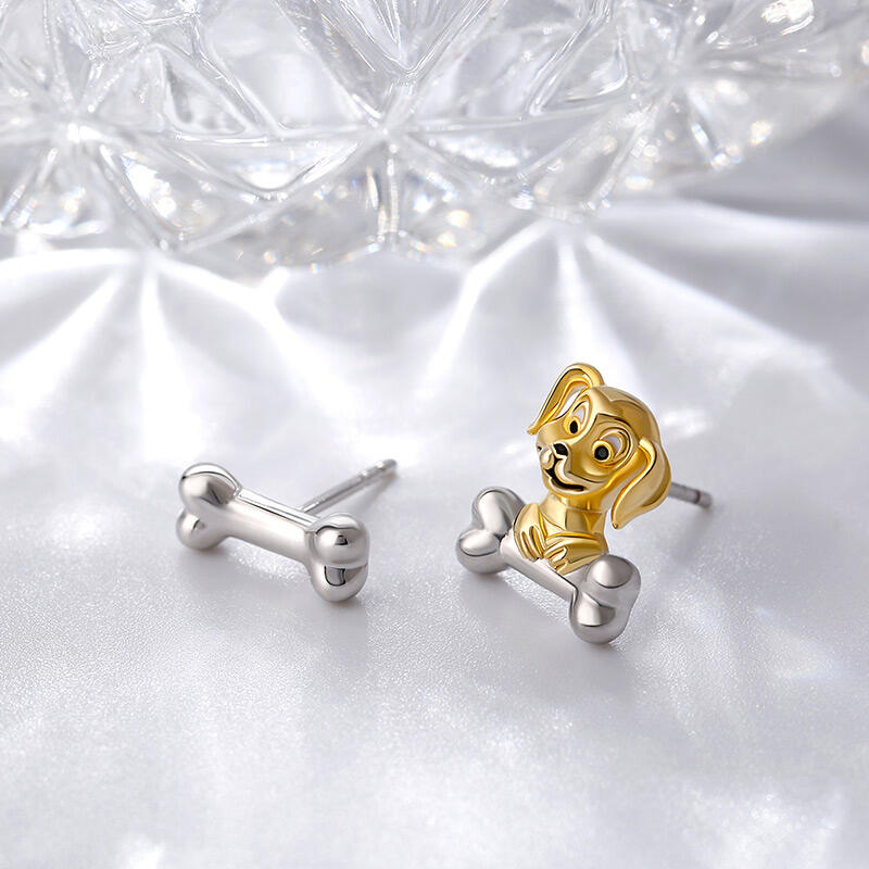 Jeulia "Dog＆Bone" Sterling Silver Mismatched Earrings