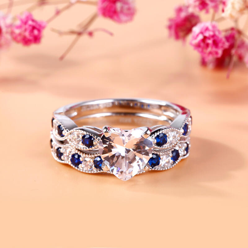 Juego De Anillos Con Corte De Corazón Milgrain