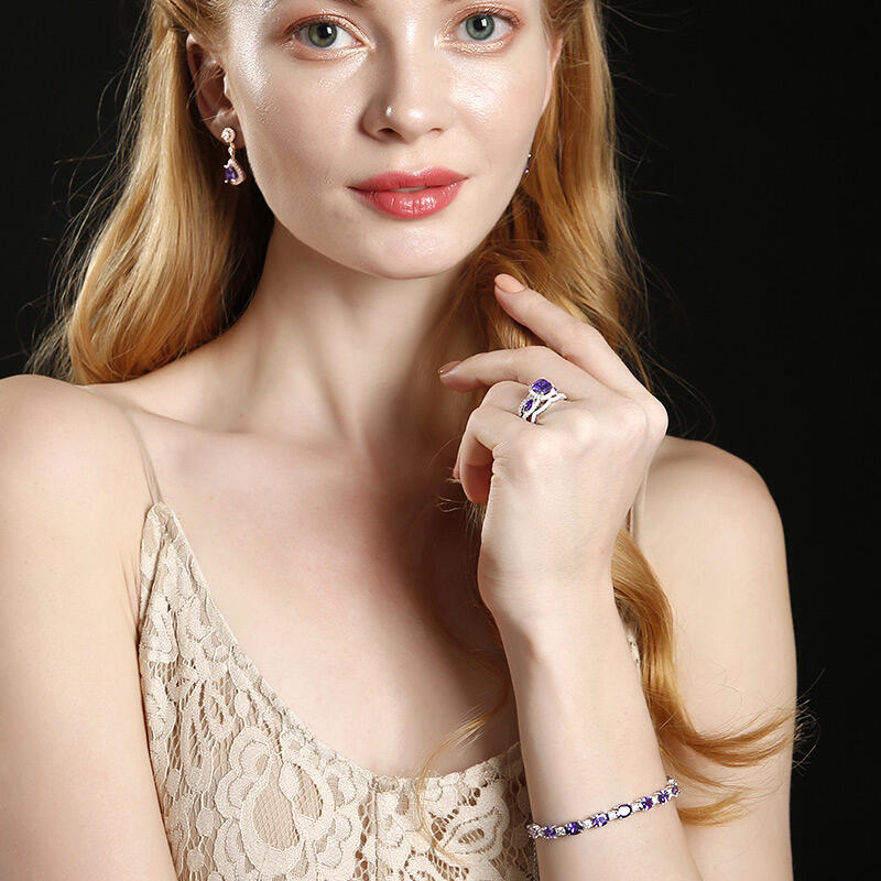 Jeulia Sincere Love Bracelet