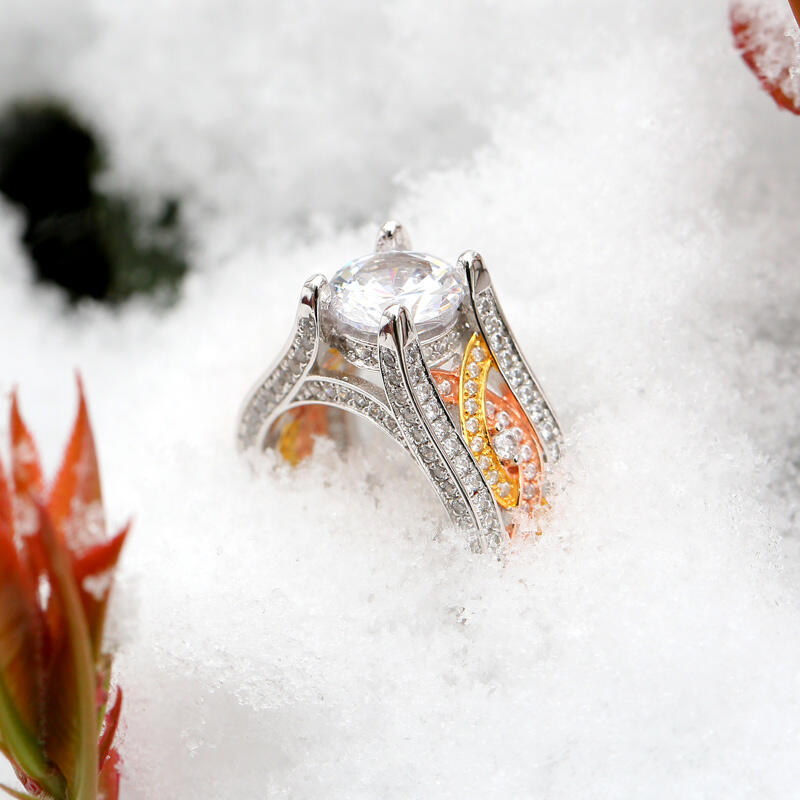 Jeulia Three Tone Round Cut Sterling Silver Ring