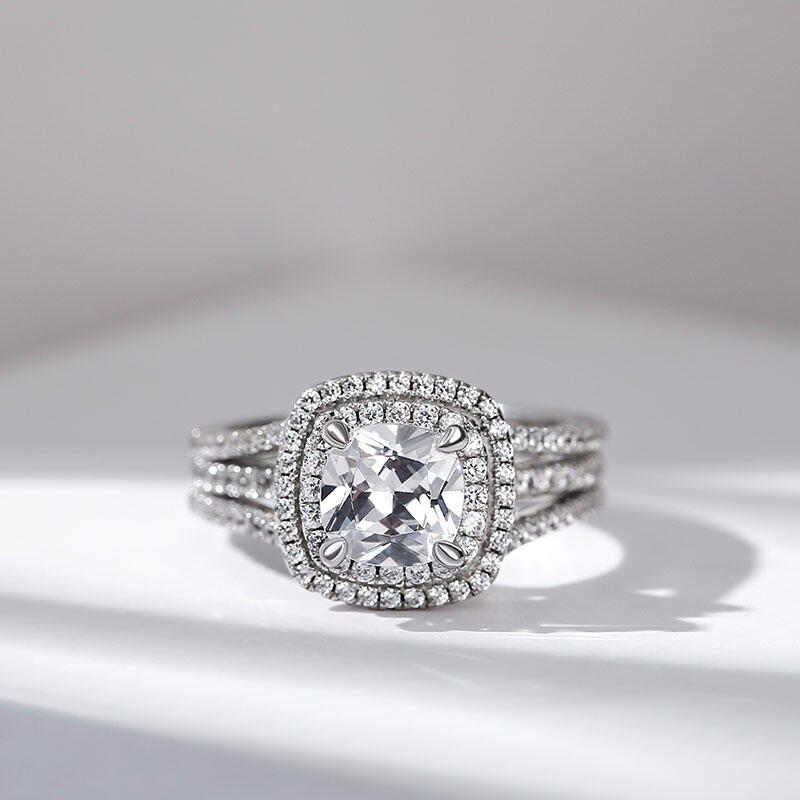 Jeulia dubbele Halo kussen gesneden sterling zilveren ringset