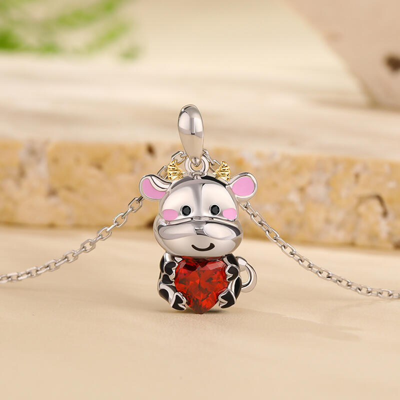 Jeulia Hug Me "Little Dairy Cow" Heart Cut Sterling Silver Necklace