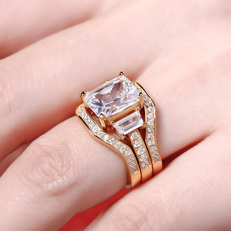 جوليا طقم خواتم بقطع مشع من الفضة الإسترليني بذهبي