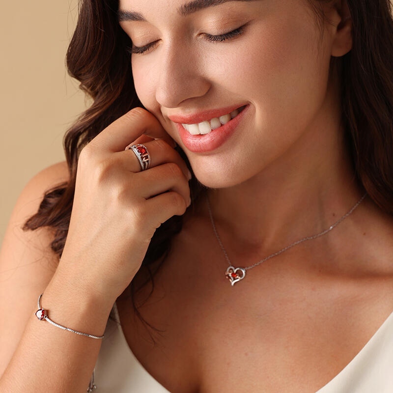 Jeulia "Eternal Love for Mom" Heart Cut Sterling Silver Ring