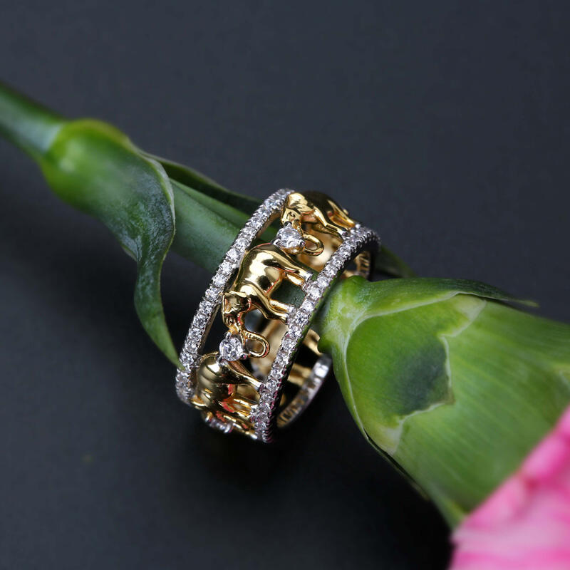 Jeulia Anillo Con Elefante De Dos Tonos De Talla De Redonda En Plata De Ley