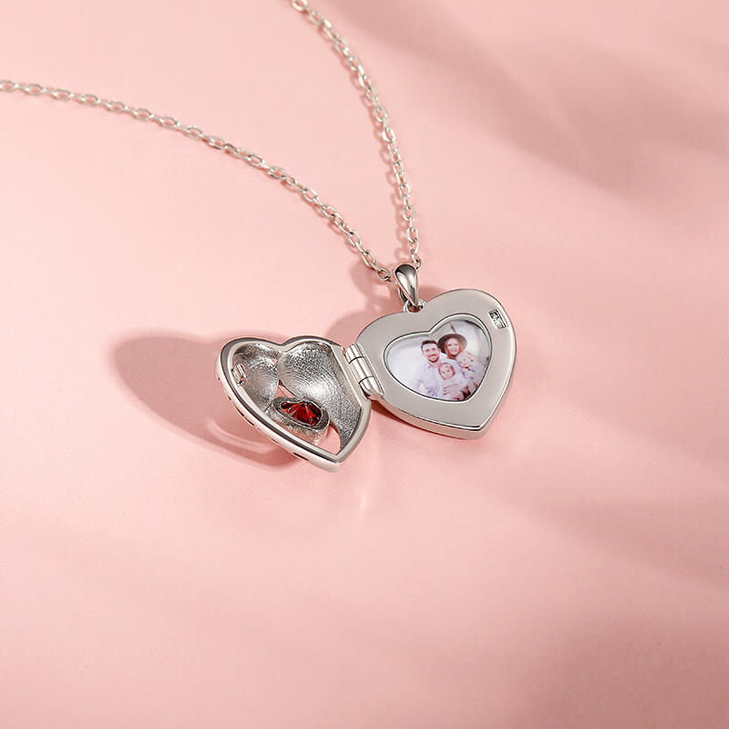 Jeulia Hjärtvingar Anpassat Födelsesten Fotohalsband Medaljong i Sterling Silver