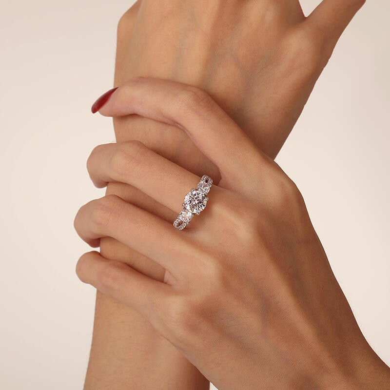 Jeulia Bague de Fiançailles Trois Pierres Tordues en Argent Sterling