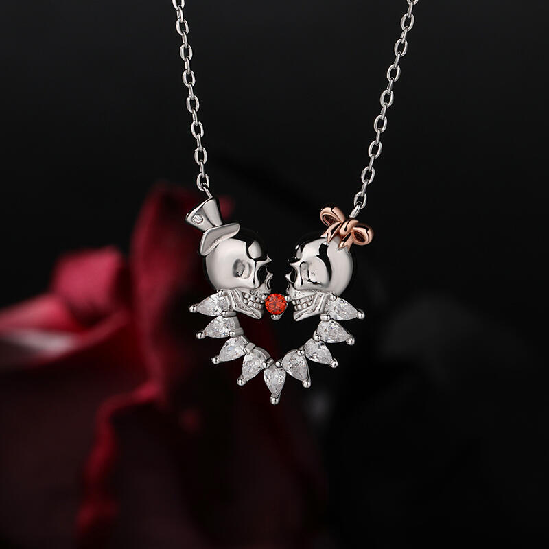 جوليا قلادة القلب زوجين الجمجمة "الحب الأبدي" من الفضة الإسترليني