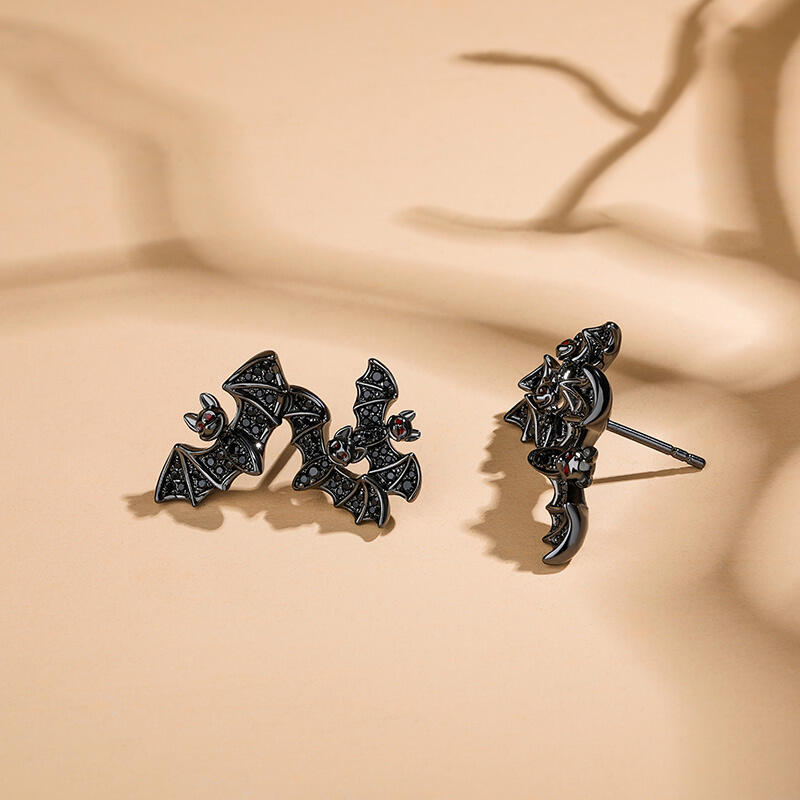 Jeulia "Witches' Familiars" Bat Sterling Silver Earrings