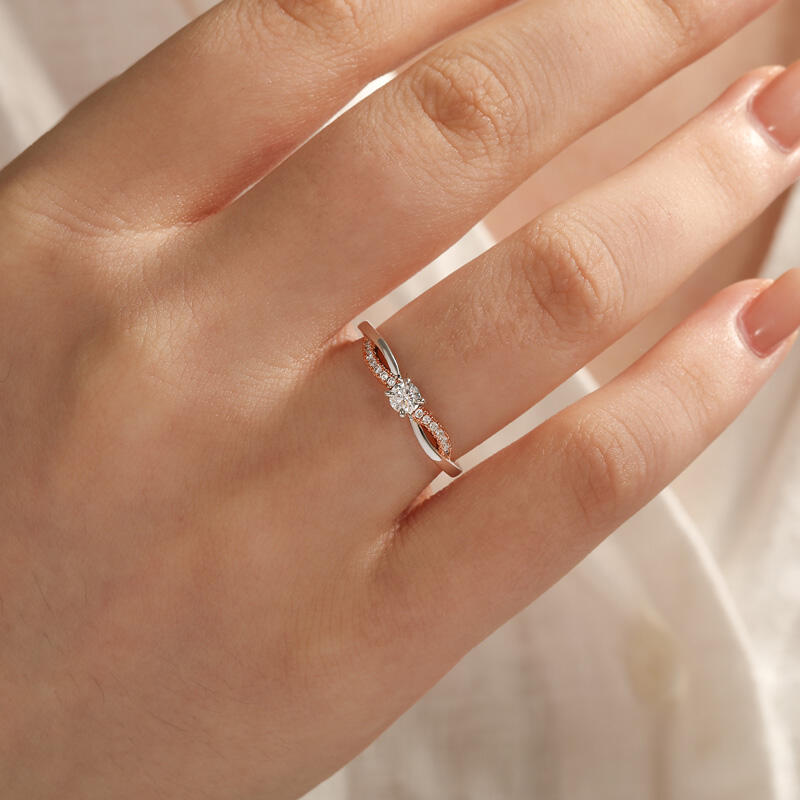 Jeulia Two Tone Twist Round Cut Promise Ring for Women