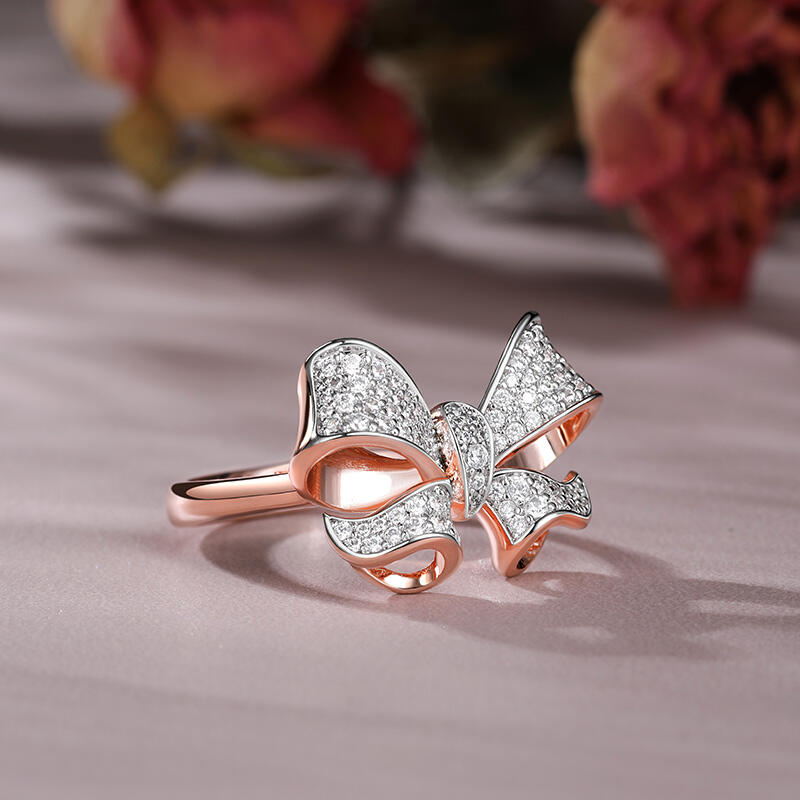 Jeulia Anillo de Plata de Ley de Corte Redondo con Diseño de Lazo