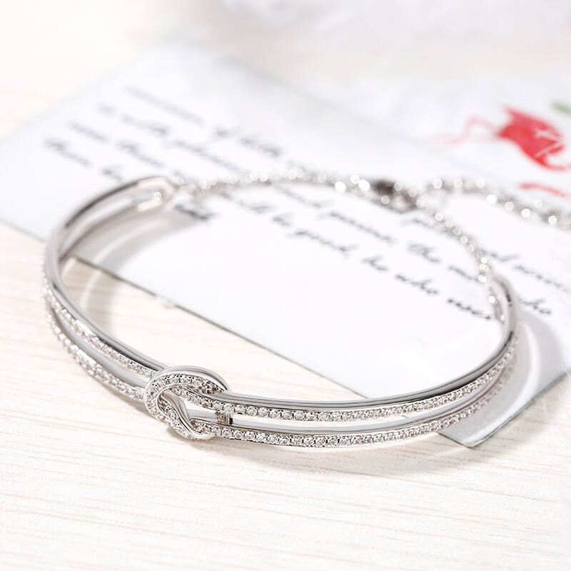 Jeulia Knot Design Sterling Silver Bangle Bracelet