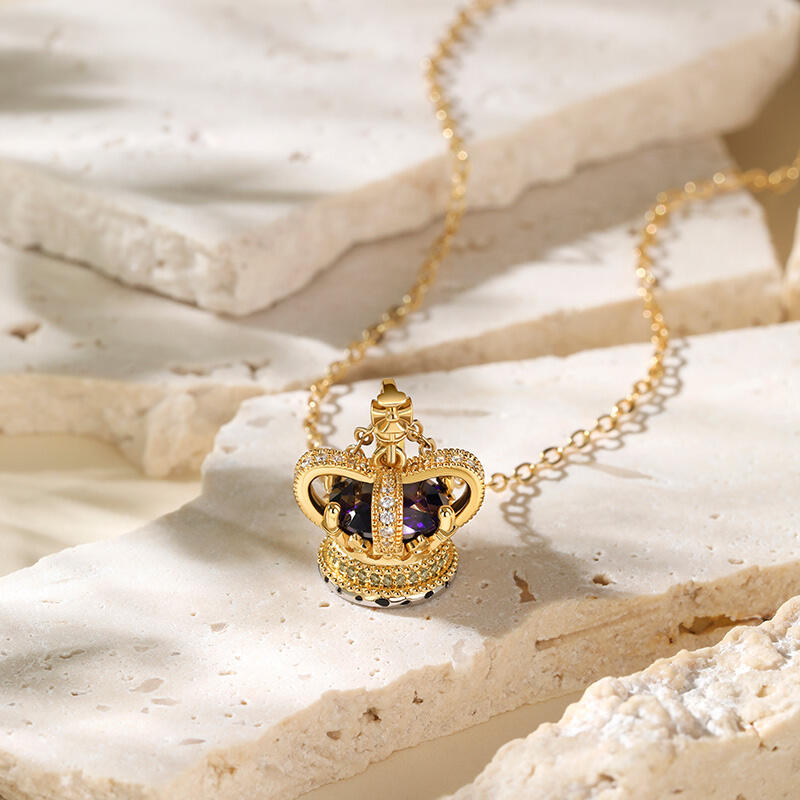 Jeulia Collier en argent sterling avec couronne de couronnement