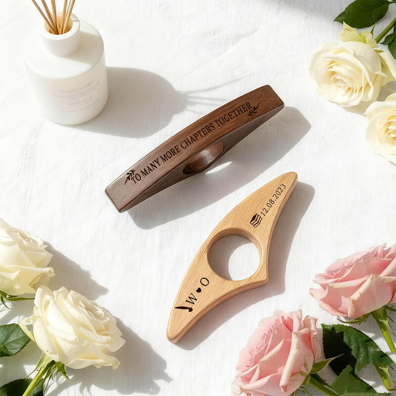 Personlig bokhållare Tumme Bokhållare Anpassade initialer Parpresent till årsdag