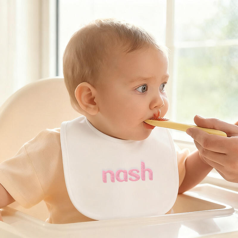 Babero bordado con nombre personalizado para bebé, regalo sencillo para niños